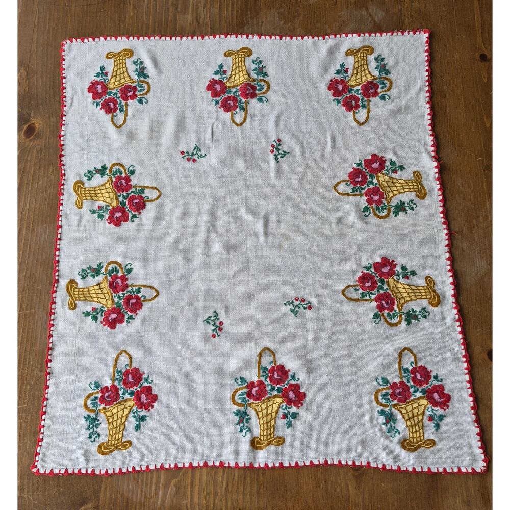 Vintage Hand Embroidered 34 X 31 Flower Baskets Festive Retro Home